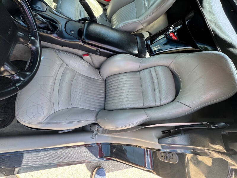 2004 Chevrolet Corvette