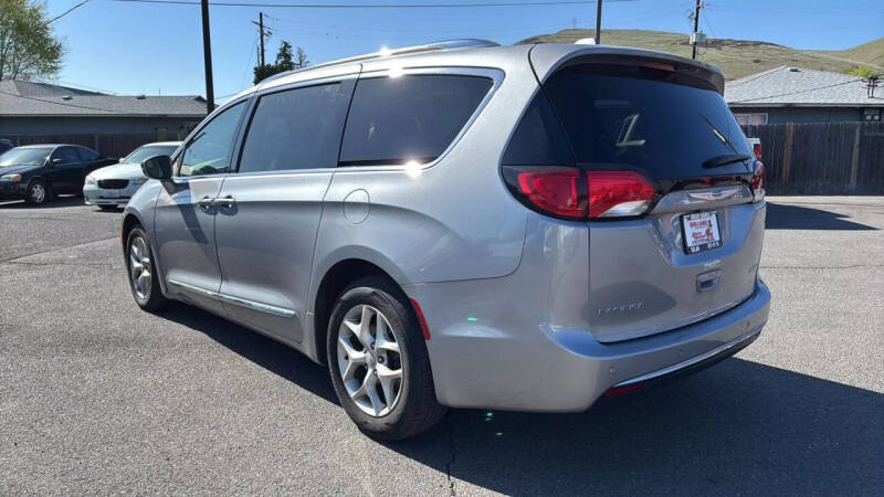 2019 Chrysler Pacifica