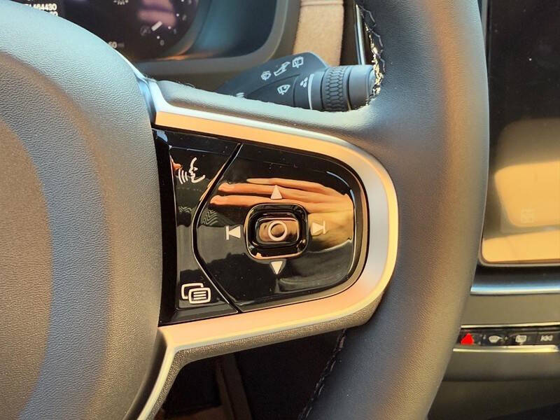 2026 Volvo XC90 B5 Core