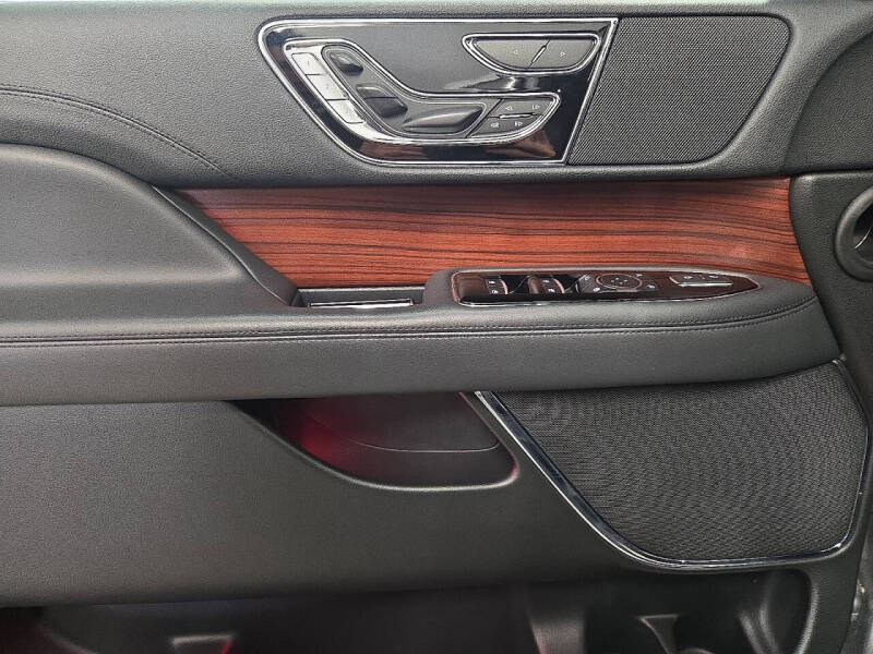 2023 Lincoln Navigator L Reserve