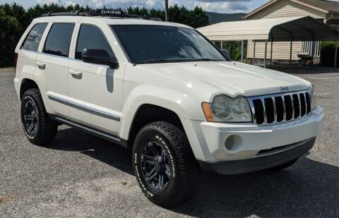 2005 Jeep Grand Cherokee for sale at Carolina Country Motors in Hickory NC