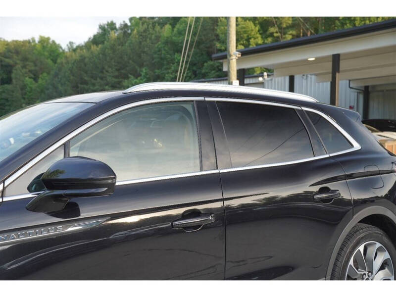 2022 Lincoln Nautilus Reserve