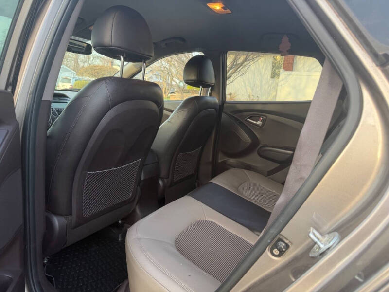 2011 Hyundai Tucson GLS