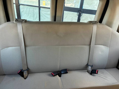 2013 Ford E-Series E-350 SD XLT