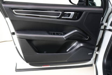 2021 Porsche Cayenne GTS