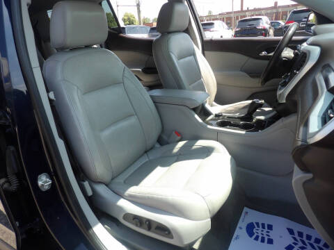 2017 GMC Acadia SLT-1