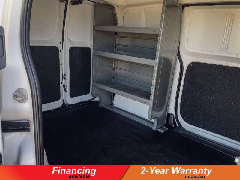 2020 Nissan NV200 SV