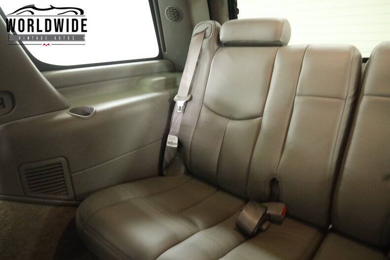 2003 Cadillac Escalade