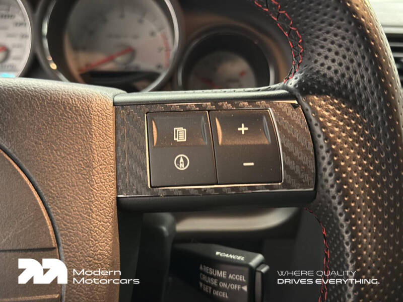 2009 Dodge Challenger SRT8