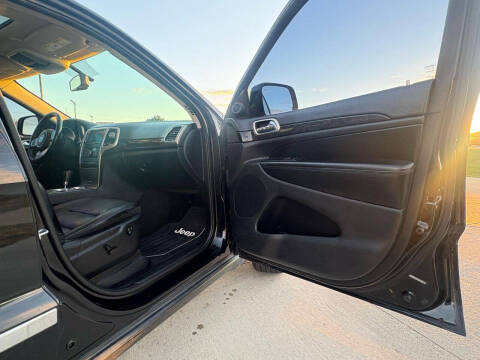 2012 Jeep Grand Cherokee Laredo