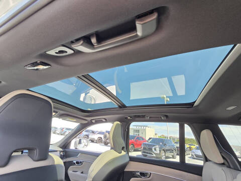 2026 Volvo XC90 B5 Core