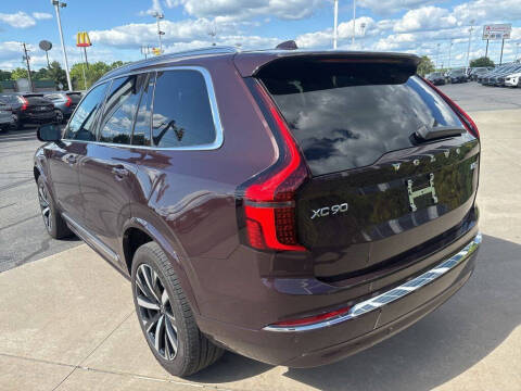 2025 Volvo XC90 B5 Core Bright Theme