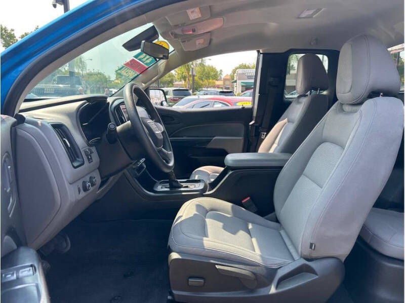 2021 GMC Canyon Elevation Standard