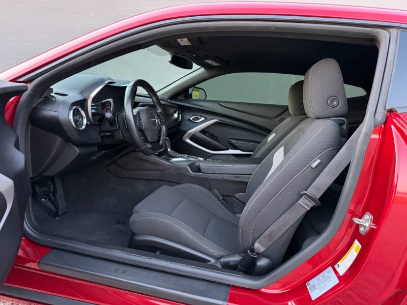 2021 Chevrolet Camaro LT1