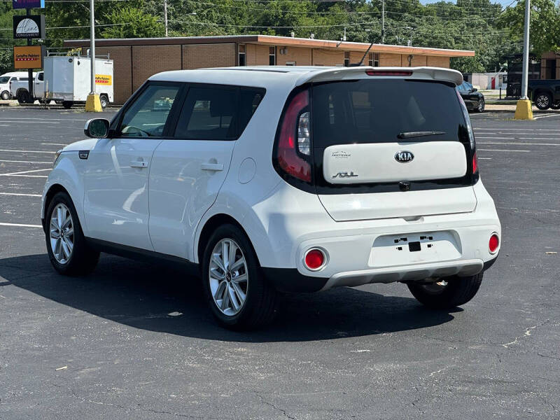 2019 Kia Soul +