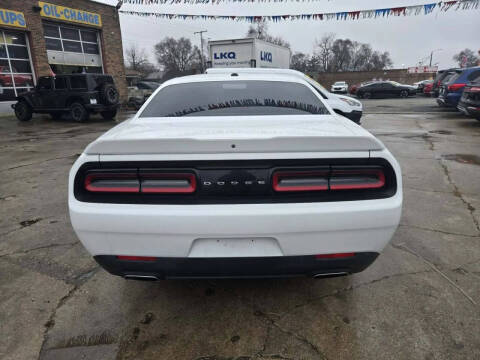 2021 Dodge Challenger SXT