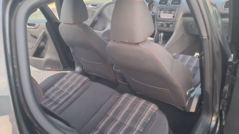 2011 Volkswagen GTI Base PZEV