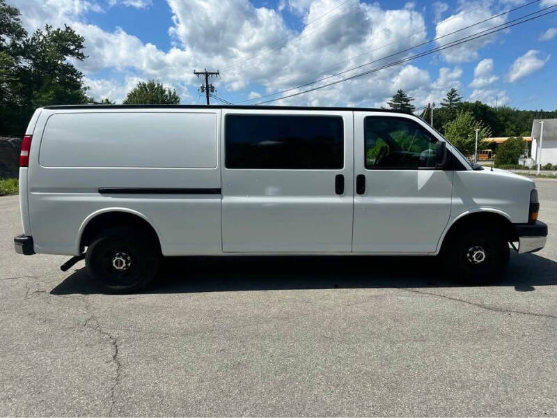 2004 GMC Savana 2500
