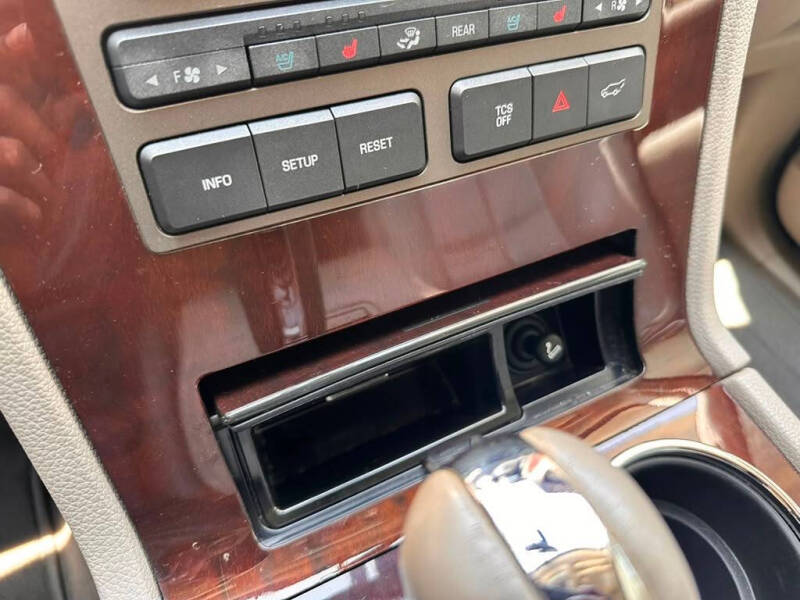 2014 Lincoln Navigator