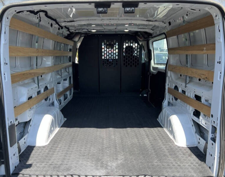 2025 Ford Transit