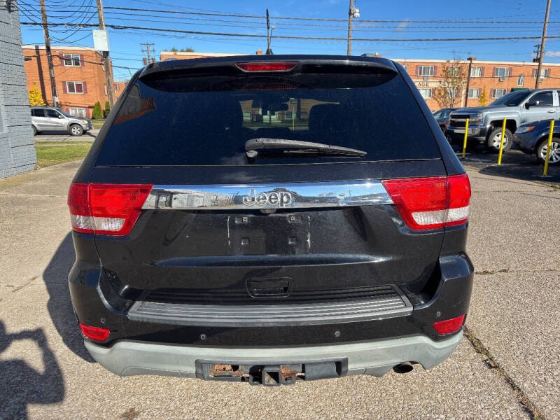 2011 Jeep Grand Cherokee Laredo