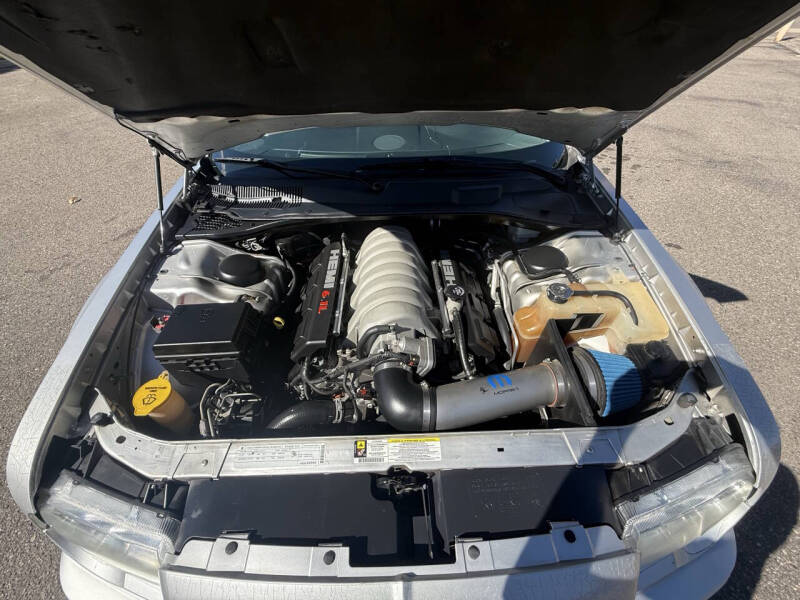 2009 Chrysler 300 SRT-8