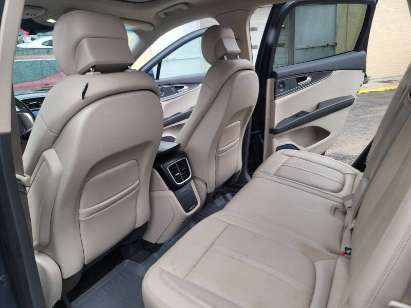 2019 Lincoln Nautilus Reserve