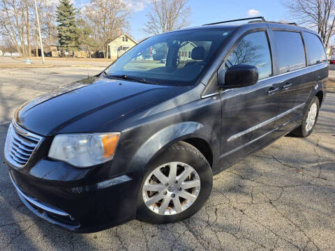 2014 Chrysler Town and Country for sale at Car Castle in Zion IL