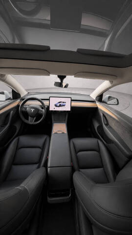 2023 Tesla Model Y Long Range