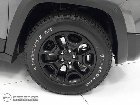 2022 Jeep Cherokee Trailhawk