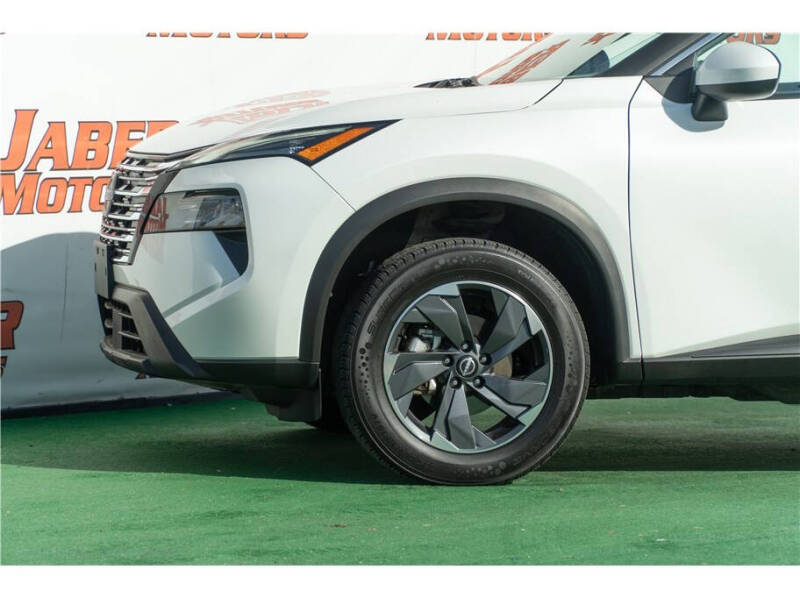 2024 Nissan Rogue SV