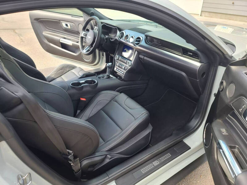 2021 Ford Mustang Mach 1