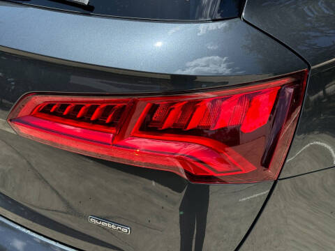 2019 Audi Q5 quattro Premium Plus 45 TFSI