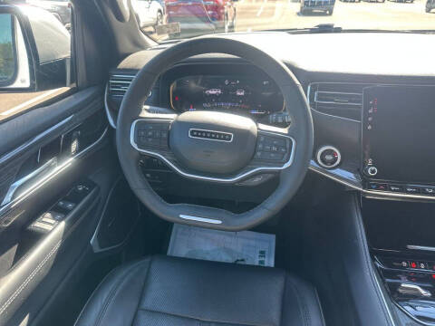 2022 Jeep Wagoneer Series III