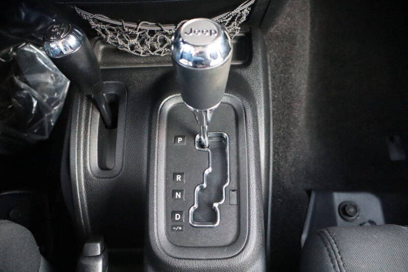 2012 Jeep Wrangler Unlimited Sport