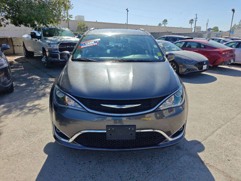 2019 Chrysler Pacifica Touring L