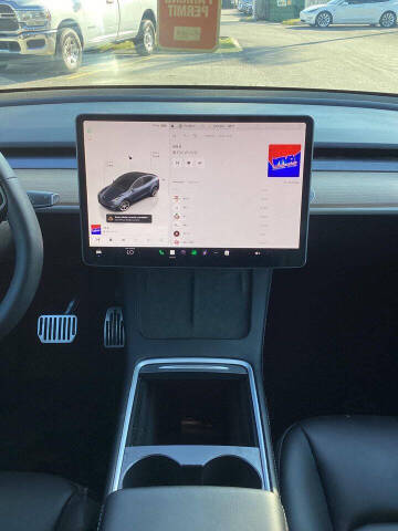 2024 Tesla Model Y Long Range