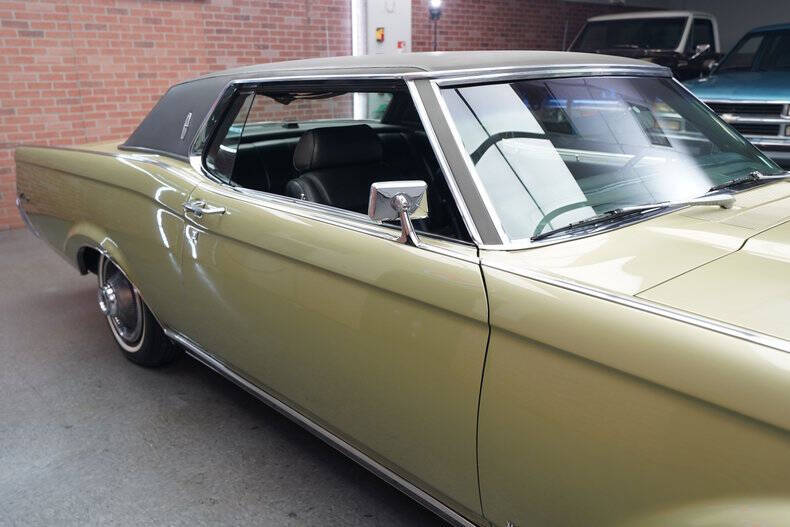 1969 Lincoln Continental