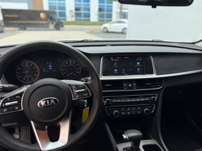 2019 Kia Optima LX