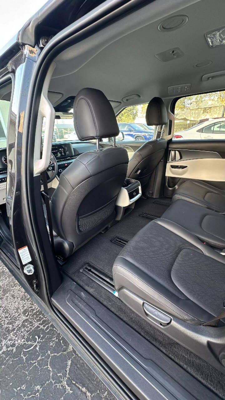 2024 Kia Carnival for sale at The Rock Fleet MGMT LLC in Naples, FL