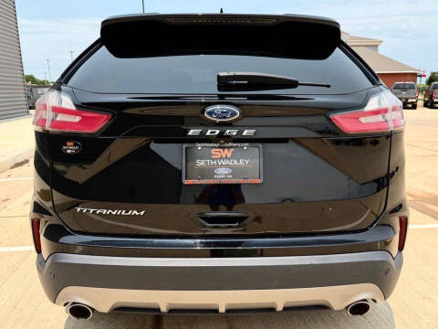 2021 Ford Edge Titanium