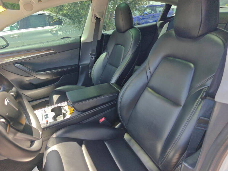 2021 Tesla Model 3 Standard Range Plus