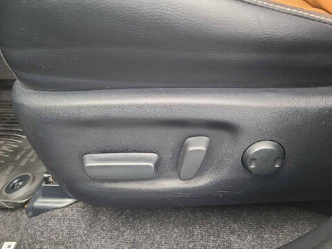 2017 Toyota RAV4 Hybrid Limited