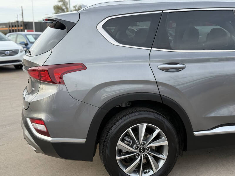 2019 Hyundai Santa Fe Ultimate 2.4L