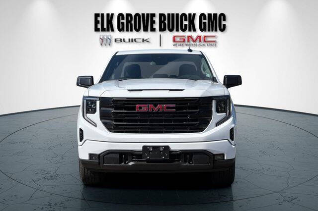 2026 GMC Sierra 1500 Elevation Standard