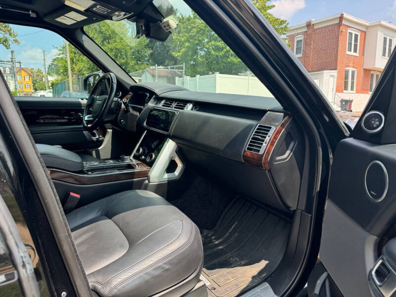 Image 9 of 2020 Land Rover Range Rover P525 HSE