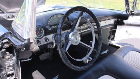 1956 Ford Thunderbird