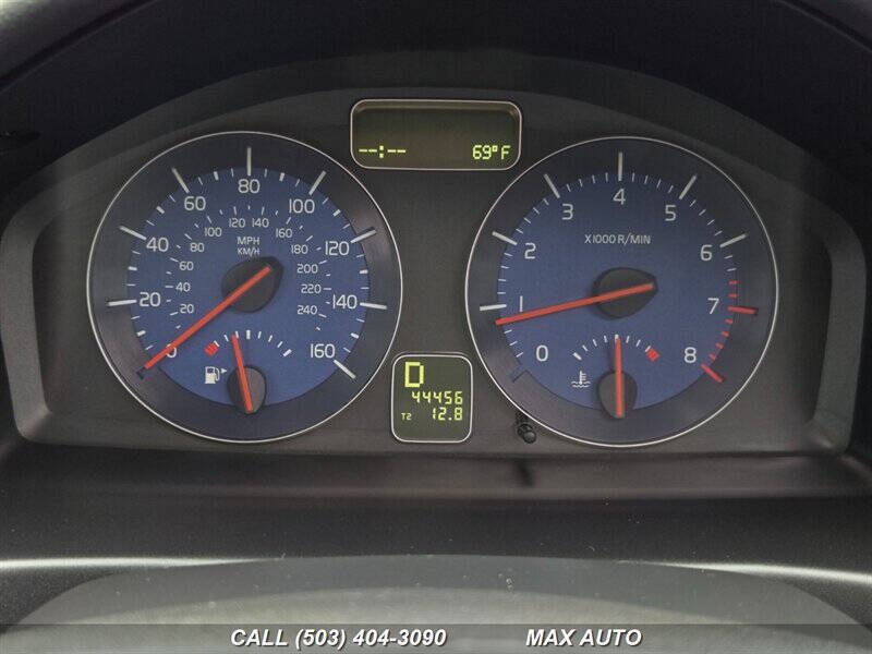 2011 Volvo C30 T5 R-Design