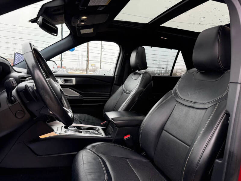 2020 Ford Explorer ST