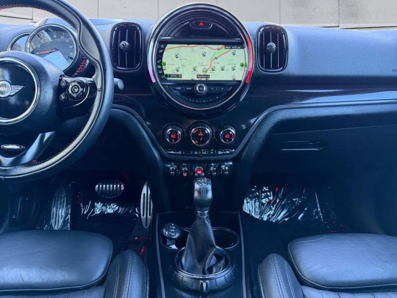 2017 MINI Countryman Cooper S